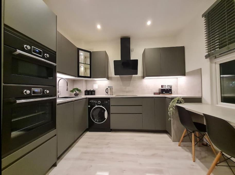 لندن Double Room In Shared Flat المظهر الخارجي الصورة